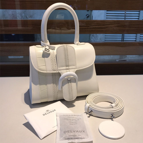 델보 브리앙백 MINI  DV600321 크림