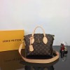 루이비통 플라워 지퍼 토트 BB M44359