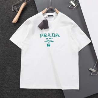 프라다 남여공용 반팔 3A605