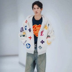 루이비통  남여공용  자켓  M10196