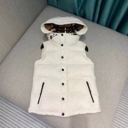 버버리  여성용 패딩조끼  80019075 화이트