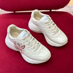 구찌 남여공용 운동화 670467-2