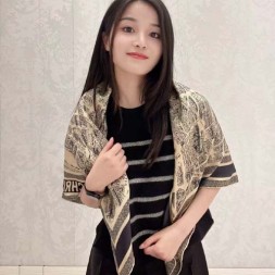 디올 신상 스카프 D1094-1