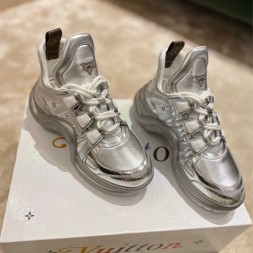 루이비통 LV 아치라이트 스니커즈 1A5C1Q