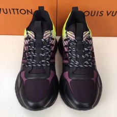 루이비통 런 어웨이 펄스 스니커즈 1A4K3T 옐로우