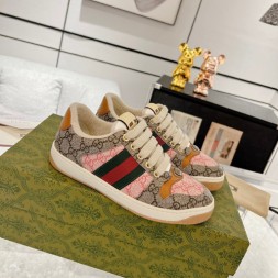 구찌 남여공용 스니커즈 670476-16