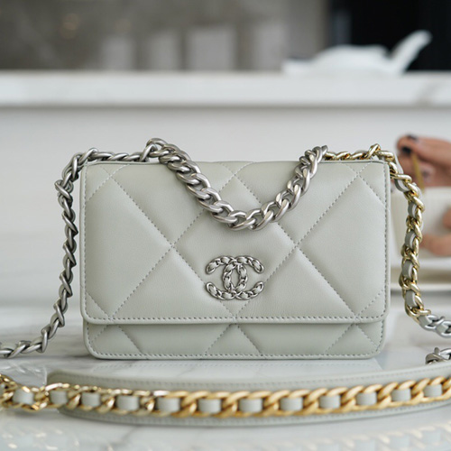  샤넬 19 빅 퀼팅 CC WOC 체인백 AP0957 그레이