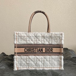 디올 북 토트백 미듐 M1296