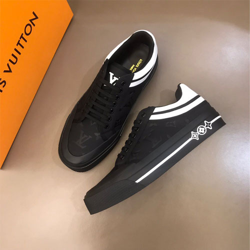 루이비통 남성용 신상 스니커즈 M0301 블랙