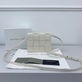 보테가 인트레치아토 나파 미니 크로스 백 574051 아이보리