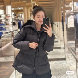 몽클레어 여성용 로쿠스텔 패딩 MC3716 블랙