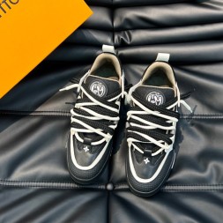 루이비통 남성용 운동화  M0503-2