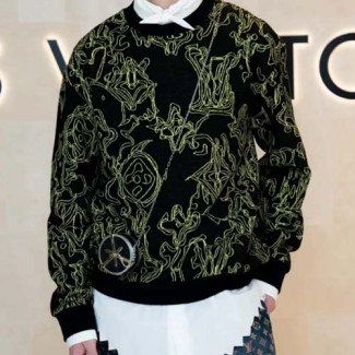 루이비통 남여공용 니트 M10344