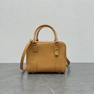 로에베 아마조나 19 스퀘어백 11900-3