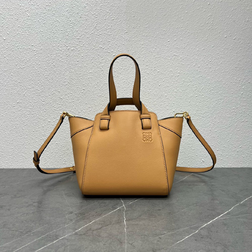 로에베 너겟 해먹백 11049 브라운