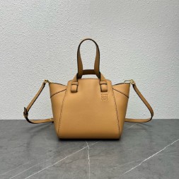 로에베 너겟 해먹백 11049 브라운