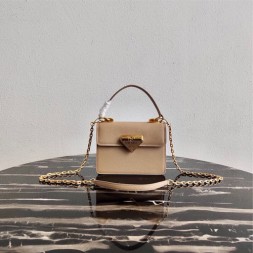 프라다 사피아노 레더 탑 핸들백 1BN021 베이지