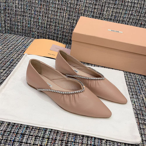 미우미우 나파 가죽 발레리나 57195 누드핑크