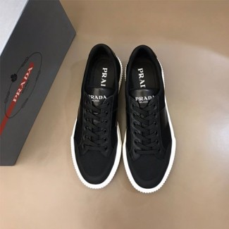 프라다 남성용 신상 스니커즈 F0774-2 블랙
