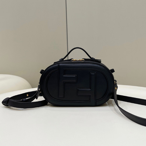 펜디 오’락 미니 카메라 케이스 8BS058 블랙