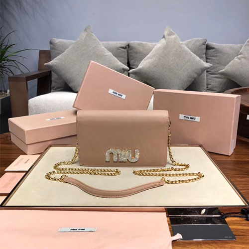 미우미우 가죽 숄더백 5BP004 베이지