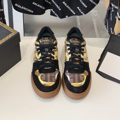 펜디 남여공용 스니커즈 FD46215-2