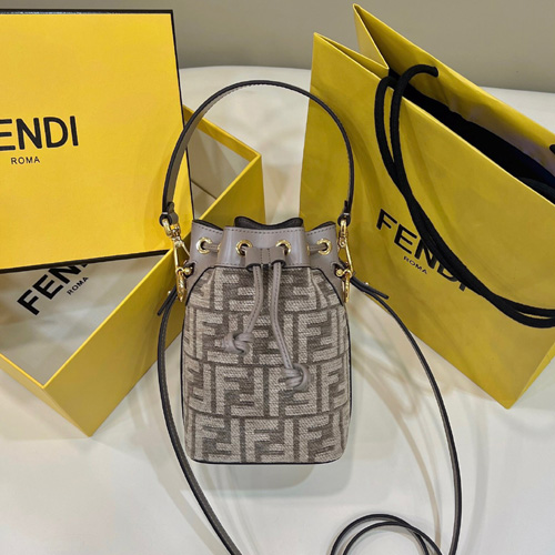 펜디 미니 버킷백 FD8578-3