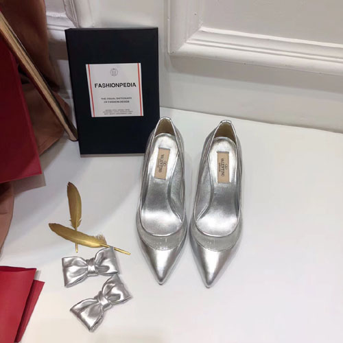 발렌티노 여성용 신상 펌프스 NW50062 실버