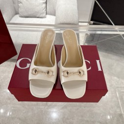 구찌 여성용 슬리퍼 670538-2