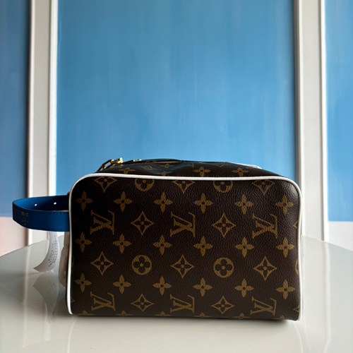 루이비통 키트 파우치 M83112-4