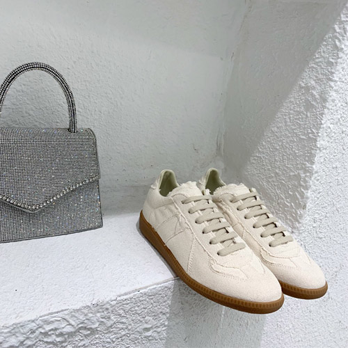 마르지엘라 독일군 스니커즈 190231 베이지