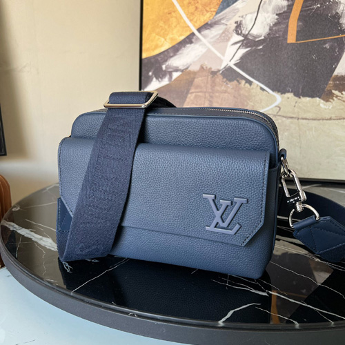 루이비통 패스트라인 메신저 M22611 네이비