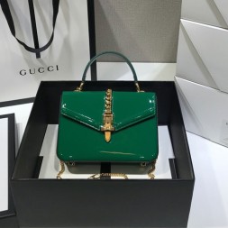 구찌 1969 실비 레더 미니 탑 핸들백 589479 에나멜 그린