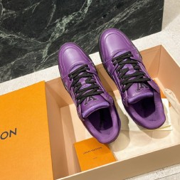 루이비통 남여공용 스니커즈  M0407-4