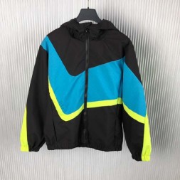 루이비통 남여공용 자켓  M10328