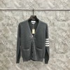 톰브라운 남여공용 가디건 TB8700 그레이