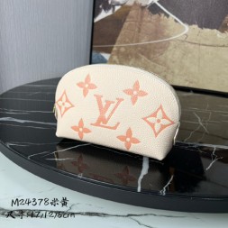루이비통 포쉐트 코스메티크 PM M24378-4