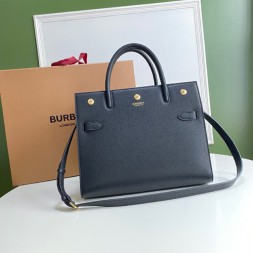 버버리 스몰 투 핸들 타이틀 백 80252741-4
