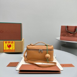 로로피아나 엑스트라 L19 포켓 숄더벡 LP1900-4