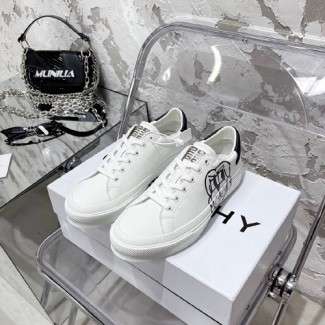 지방시 남여공용 스니커즈 GV390698-6