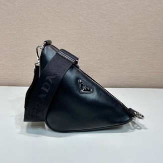 프라다 트라이앵글 숄더백 2VH155-9