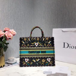 디올 라지 북 토트백 M1286 멀티