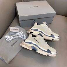 발렌시아가 남여공용 신상 트리플S 604900-3