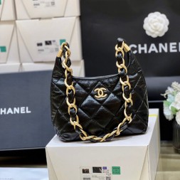 샤넬 스몰 호보백 AS4922 블랙 램스킨