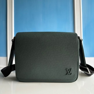 루이비통 디스트릭트 PM 타이가  M30970 그린