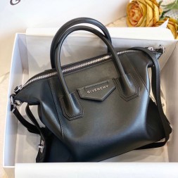 지방시 스몰 안티고나 소프트 백 WD498 블랙