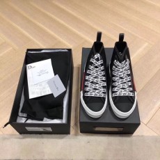 디올 남여공용 신상 스니커즈 M50031