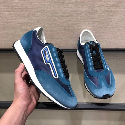 프라다 신상 스니커즈 F0692