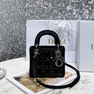 디올  미니 레이디백 M0505 새틴 블랙