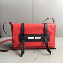 미우미우 그레이스 럭스 숄더백 5BD075 레드